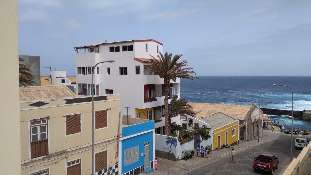 Hotel Residencial Vitoria à Ponta Do Sol Extérieur photo